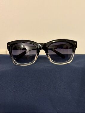 KATE SPADE Women's Black to Clear Ombre Square Sunglasses